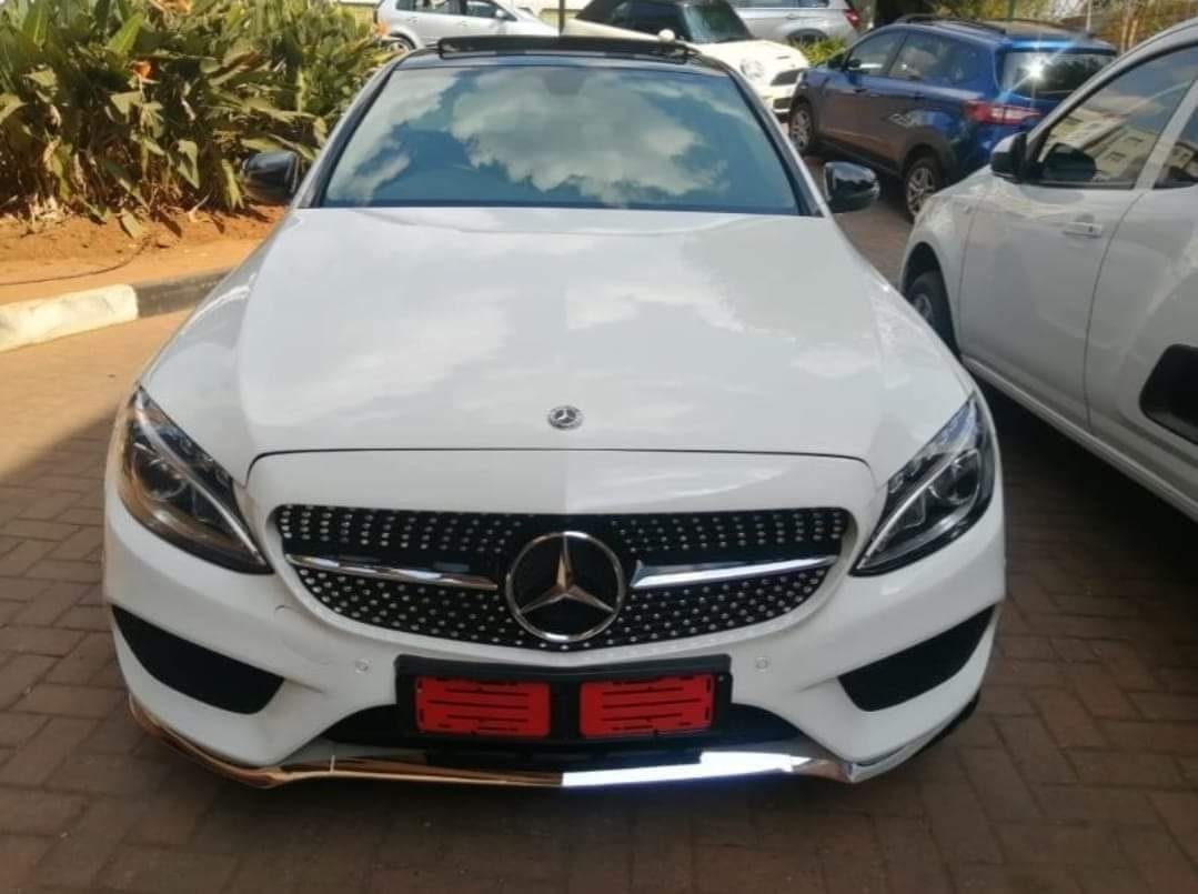 2018 Mercedes-Benz C180 AMG Line - Eden Motor Hub